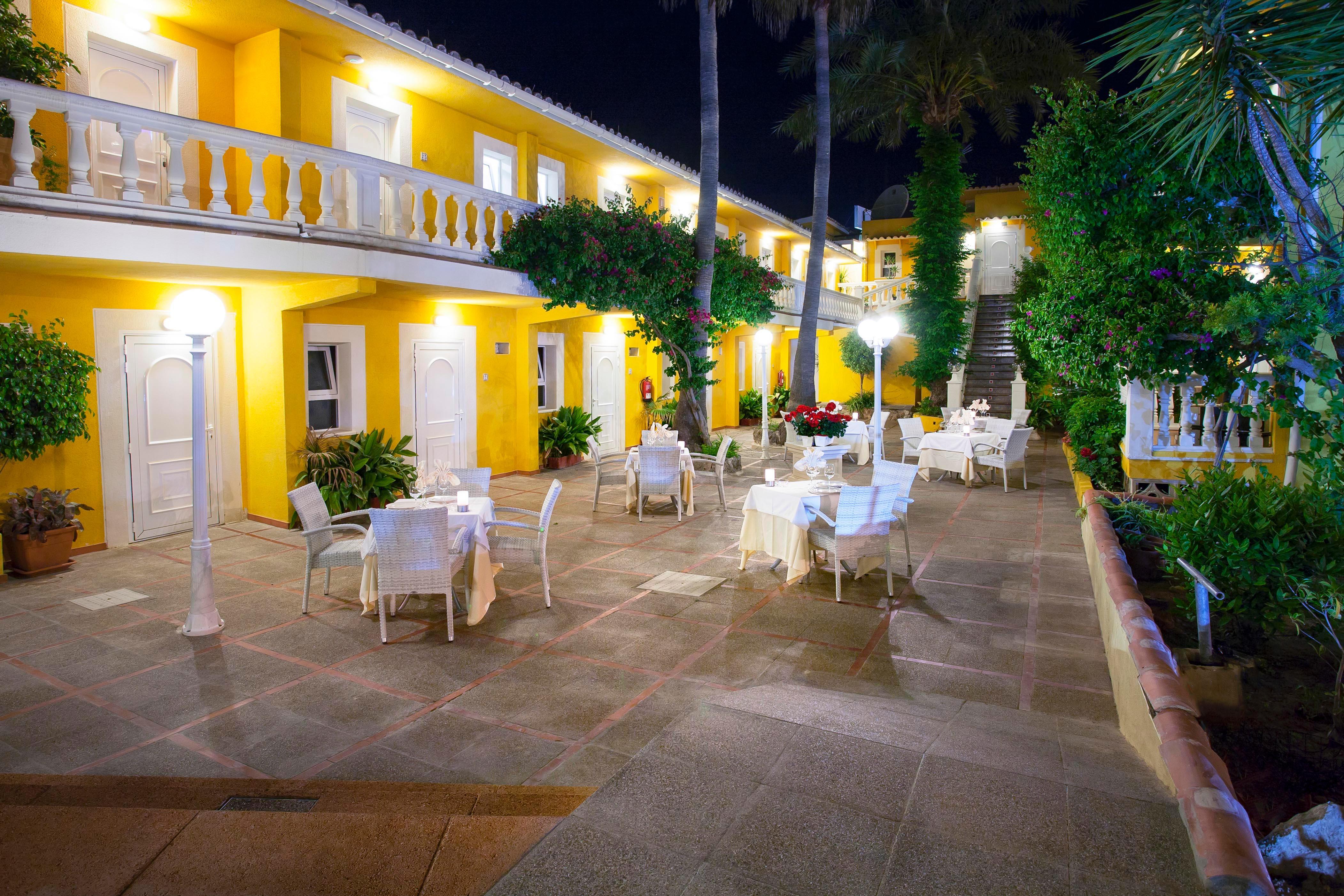 Hotel Cupidor Peguera Bagian luar foto
